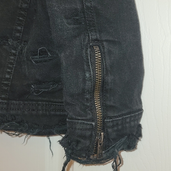 Jordan Craig Legacy Edition Distressed Black Denim Jean Jacket Toddler Size 2 - Picture 4 of 9